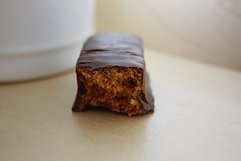 Chocolate Peanut Butter Protein Bar