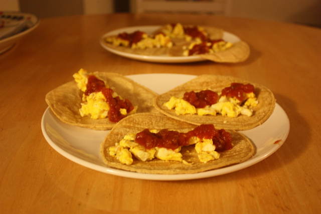 corn tortillas and eggs with salsa